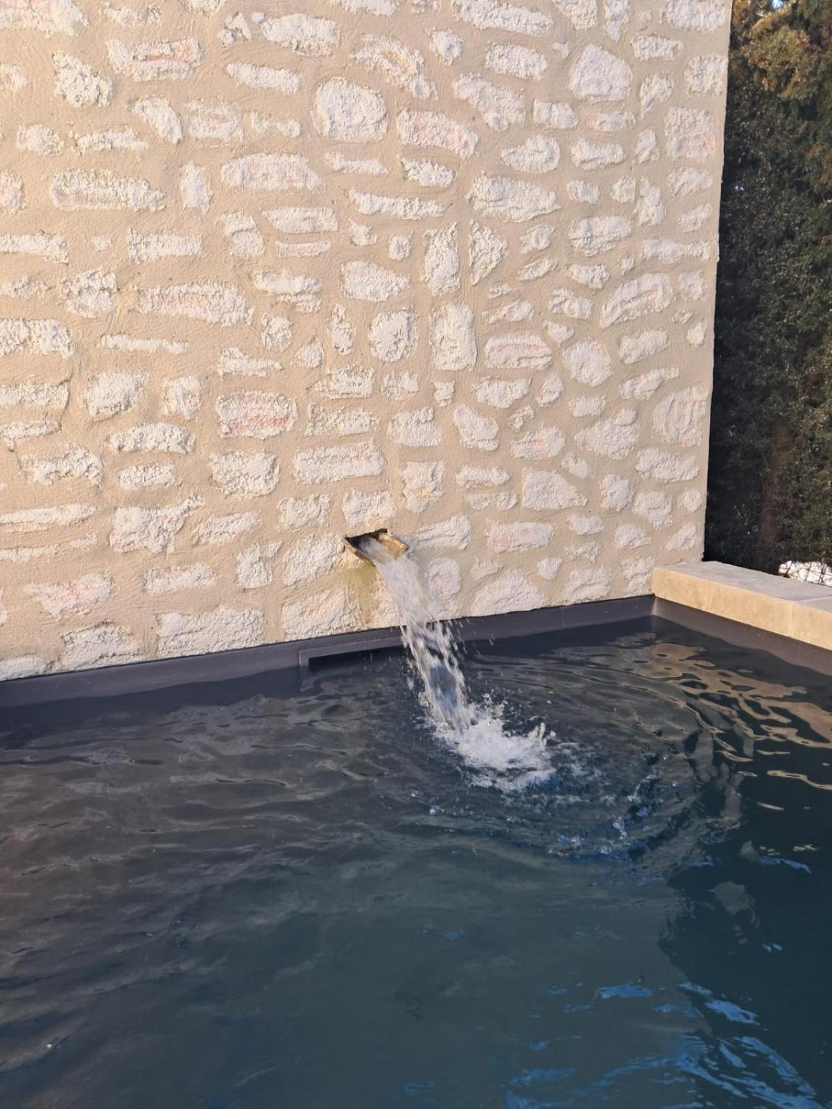 La Maison De Manon, 4-5Personnes, 75M2, Centre Village Avec Piscine Privee موسان ليه ألبيل المظهر الخارجي الصورة